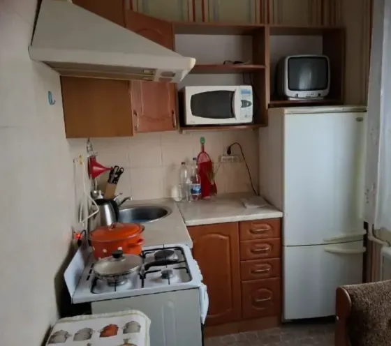 Сдам 1-к квартиру в центре Гвардейки Макеевка
