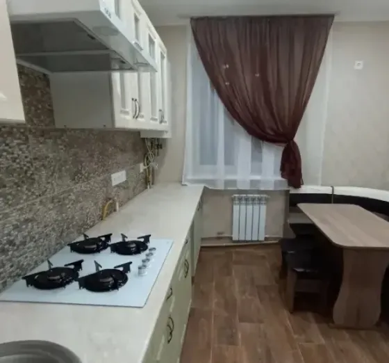 Сдам 3-х комнатную квартиру на 92-х квартирном, ул.Новая Макеевка