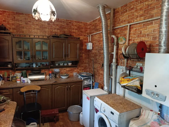 Продам дом р-н Калининского Макеевка