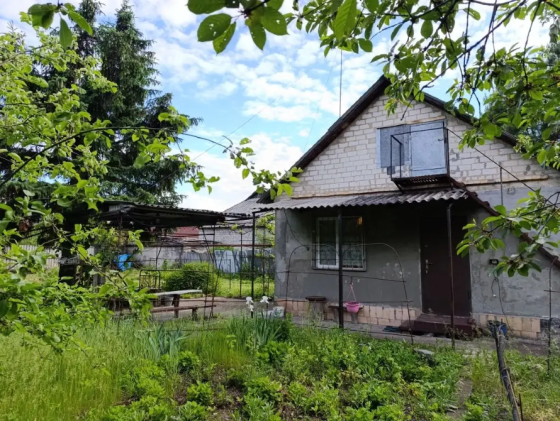 Продам дом р-н Калининского Макеевка
