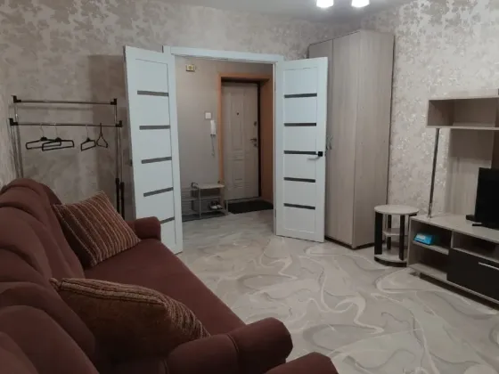 Сдам 2-комнатную квартиру на длительный срок в Кировском районе мкр. Текстильщик. Донецк