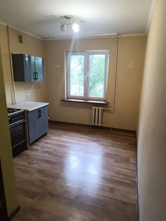 Трехкомнатная в Кировском районе Донецк