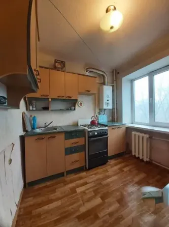 Продажа 1 ком. квартиры в Киевском районе г. Донецк, ул.Университетская (ориентир Травматология). Донецк
