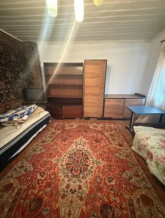 продаётся просторный дом в живописном посёлке городского типа идеальное место для спокойной жизни Мариуполь