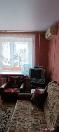 Продам 1 ком квартиру Буденновский район, площадь буденова торг. Донецк