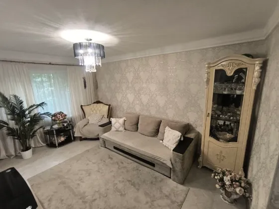 Продажа 3 комнатной квартиры в Куйбышевском районе. Куйбышева 155. Лучиано. Спорт-Макс. Галактика Донецк