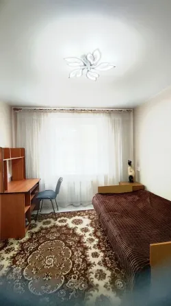 2х комнатная квартира, Центральный р-н, ориентир рынок "Эдельвейс", маг. "Фокс". Мариуполь