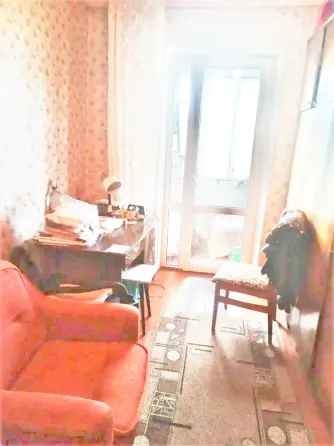 2-х комн. по низкой цене, ул. Лабутенко, жилое состояние. Донецк
