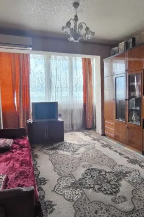 Продам 3 ком. кв-ру, центр Гвардейки. Макеевка