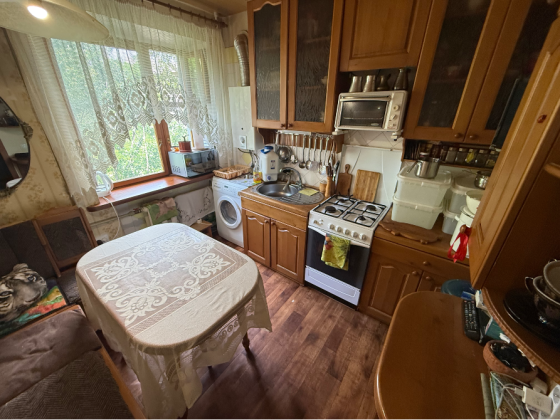 Продажа 3-х Ком.,Кв.в Ленинском районе , Цирк Космос и Трк Молоко , Парк Щербакова через дорогу ! Донецк