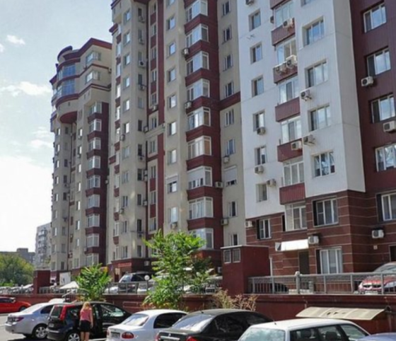 3-к в новом доме, закрытая территория, охрана Донецк
