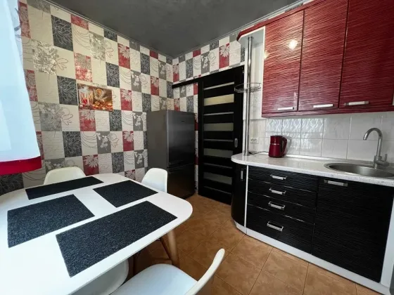 1-к квартира, 31 м2, 2/9 эт. Мариуполь