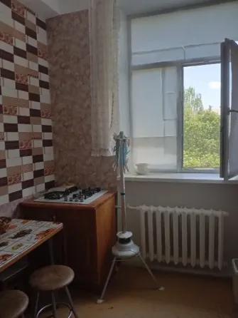 2х комн. 60 мкв. Сталинка, проспект Гурова. Донецк