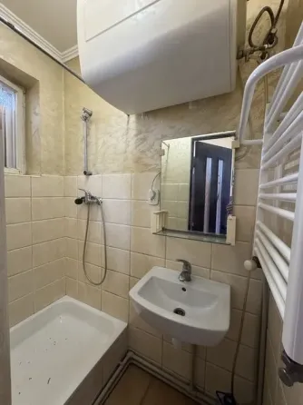 1-к квартира, 35 м2, 3/5 эт. Мариуполь