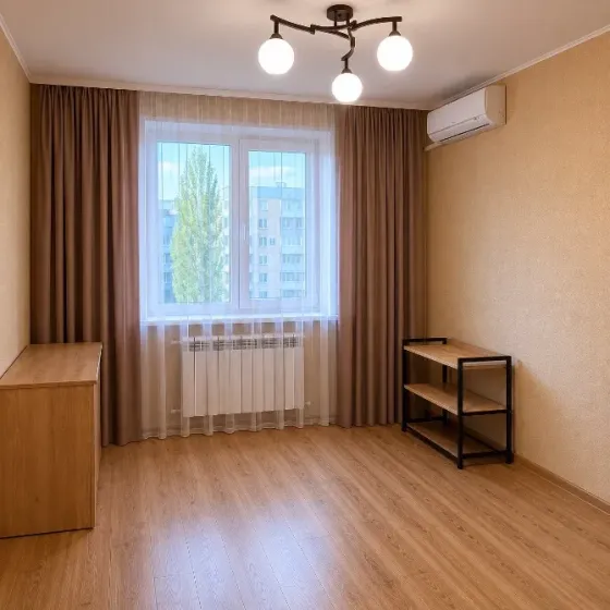 Продается 3-комнатная квартира, Текстильщик ! Донецк