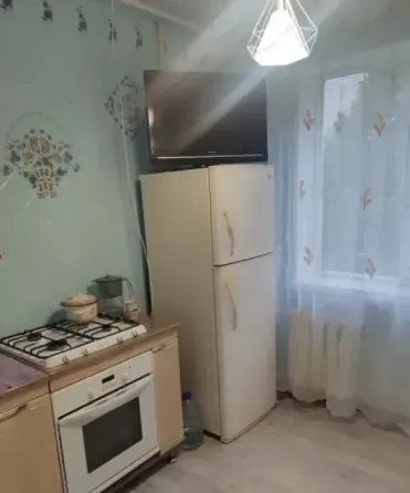Сдам 2-х комнатную квартиру на Зеленом в районе Танка Макеевка