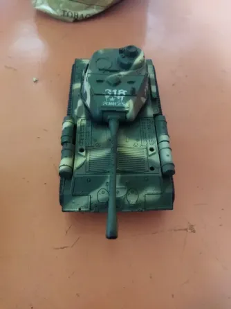 Танк Т34, игрушка, пластик Макеевка
