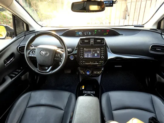 Toyota Prius Обмен Продажа Донецк