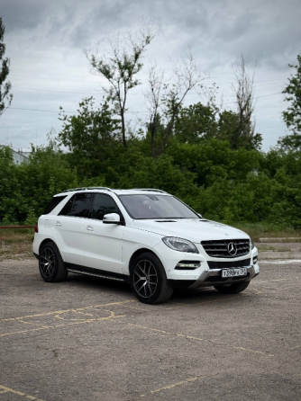 Продам Mercedes ml350 Донецк
