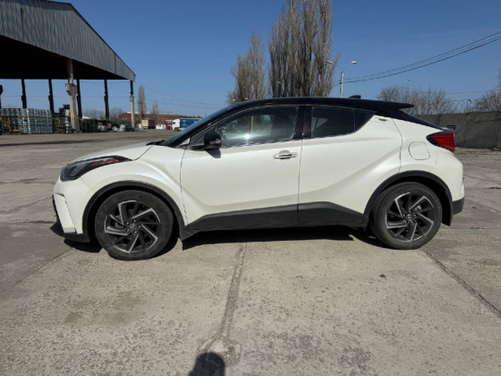 Toyota CH-R Limited 2022 год пробег 58 тыс км Идеал как новенькая Донецк