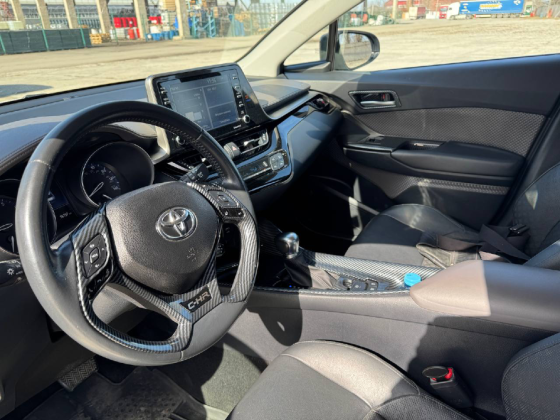 Toyota CH-R Limited 2022 год пробег 58 тыс км Идеал как новенькая Донецк