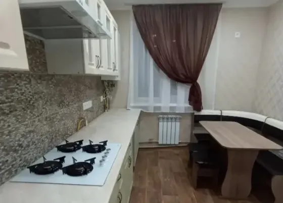 Сдам 3-к на 92-х квартирном, ул.Новая. Вода 24/7 Макеевка