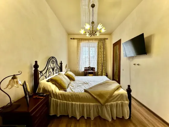 Продам 3-комнатную квартиру в Центральном районе г. Мариуполя Мариуполь