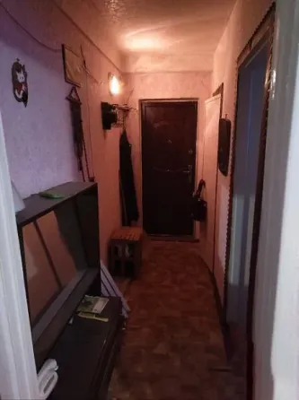 Продаётся 2х комнатная квартира в Кировском р-не на Бирюзова Донецк