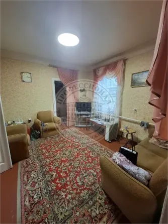 Дом, мкрн. Комсомольский, Киpoвский р-н в Макеевка
