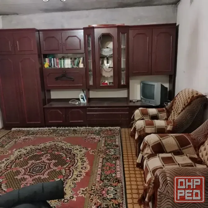 продается квартира в комсомольское днр Комсомольское - изображение 1