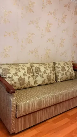 продам диван (б/у) в хорошем состоянии Донецк
