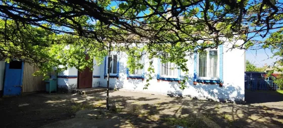 Продается дом в центре курортного села Мелекино, всего в 200 метрах от пляжа! Мариуполь