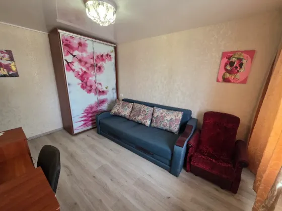 Продам 1к.кв 23ЖМР Центральный район города Мариуполя Мариуполь
