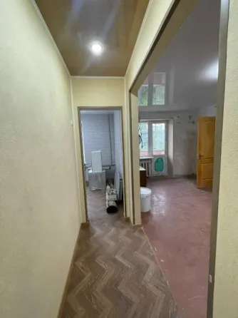 продажа квартиры в центре Харцызска 3 комнаты Харцызск