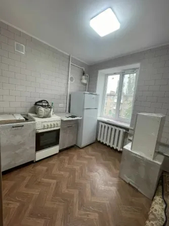 продажа квартиры в центре Харцызска 3 комнаты Харцызск
