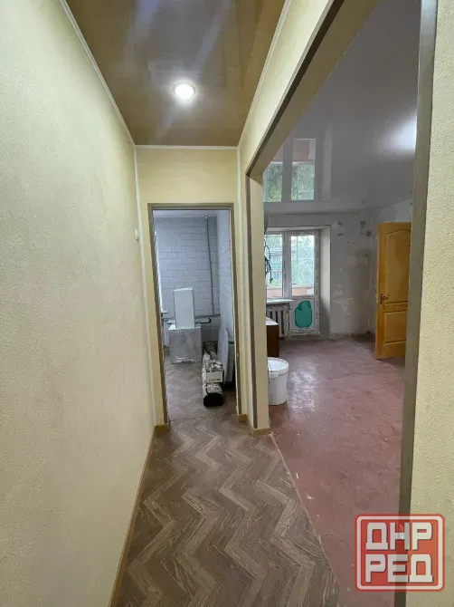 продажа квартиры в центре Харцызска 3 комнаты Харцызск - изображение 3