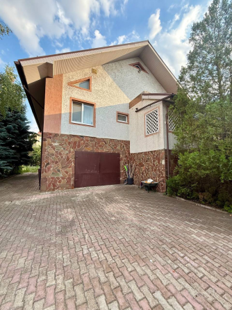 Продажа жилого дома 272 кв.м. в Ленинском р-не (х-р Широкий) Донецк