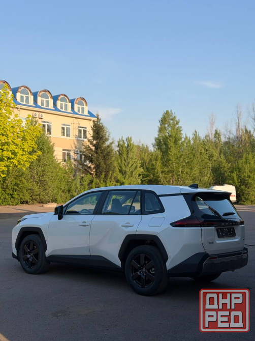 Toyota RAV 4 новая в наличии в Донецке 2025 год 11 месяц 6 поколения Донецк - изображение 3