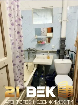 Продается двухкомнатная квартира на Набережной г. Донецк, Ворошиловский район Донецк
