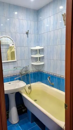 Продажа 2 комнатной квартиры, ориентир стадион Кировец. Донецк