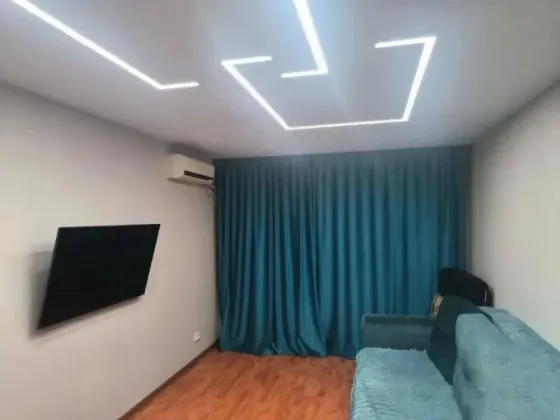 Продажа 2 комнатной квартиры, ориентир стадион Кировец. Донецк