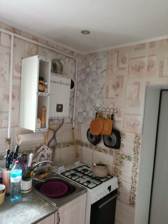 Продам небольшой дом в Ленинском районе Донецк