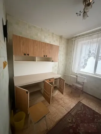 Продаётся 2-хкомнатная квартира в г.Макеевка! Ориентир рынок Баракат! Макеевка