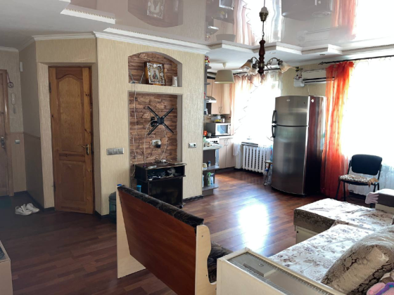 Продается 3 к кв Цусимская Калининский рынок Донецк