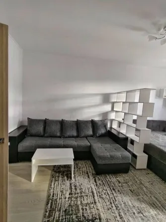 Сдаю 1-комн. квартиру 36м² в Киевском р-не, ориентир площадь Шахтёрская Донецк