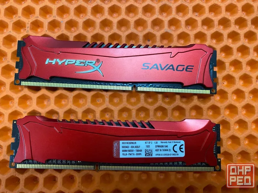 Оперативная память DDR3 4Gb Kigston HX318C9SK2-8 Донецк - изображение 2