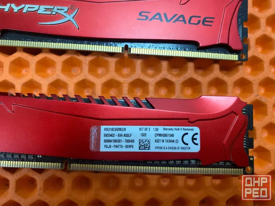 Оперативная память DDR3 4Gb Kigston HX318C9SK2-8 Донецк - изображение 1