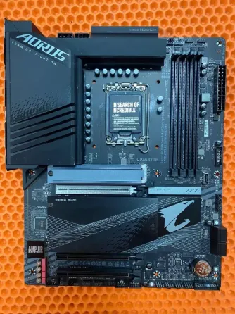 Материнская плата Gigabyte Z790 AORUS ELITE DDR4 не работает в режиме PCI-Ex 5.0 Донецк
