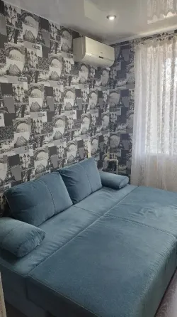 сдам 3х ком. квартиру на Нахимова Мариуполь
