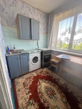 Продается 1-ком. квартира, г. Торез, мкр.2, д.44 Торез